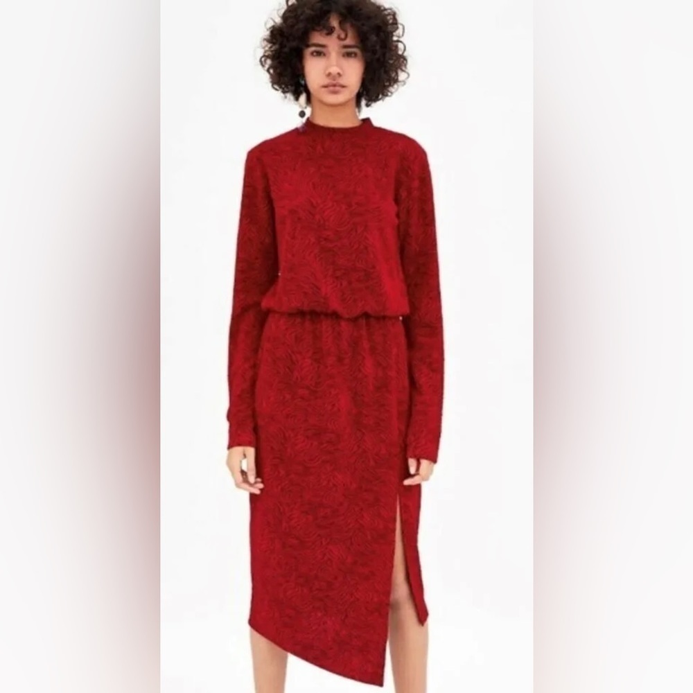 NWT ZARA Women’s Red Black Jacquard Textured Side Split Midi Dress Small S